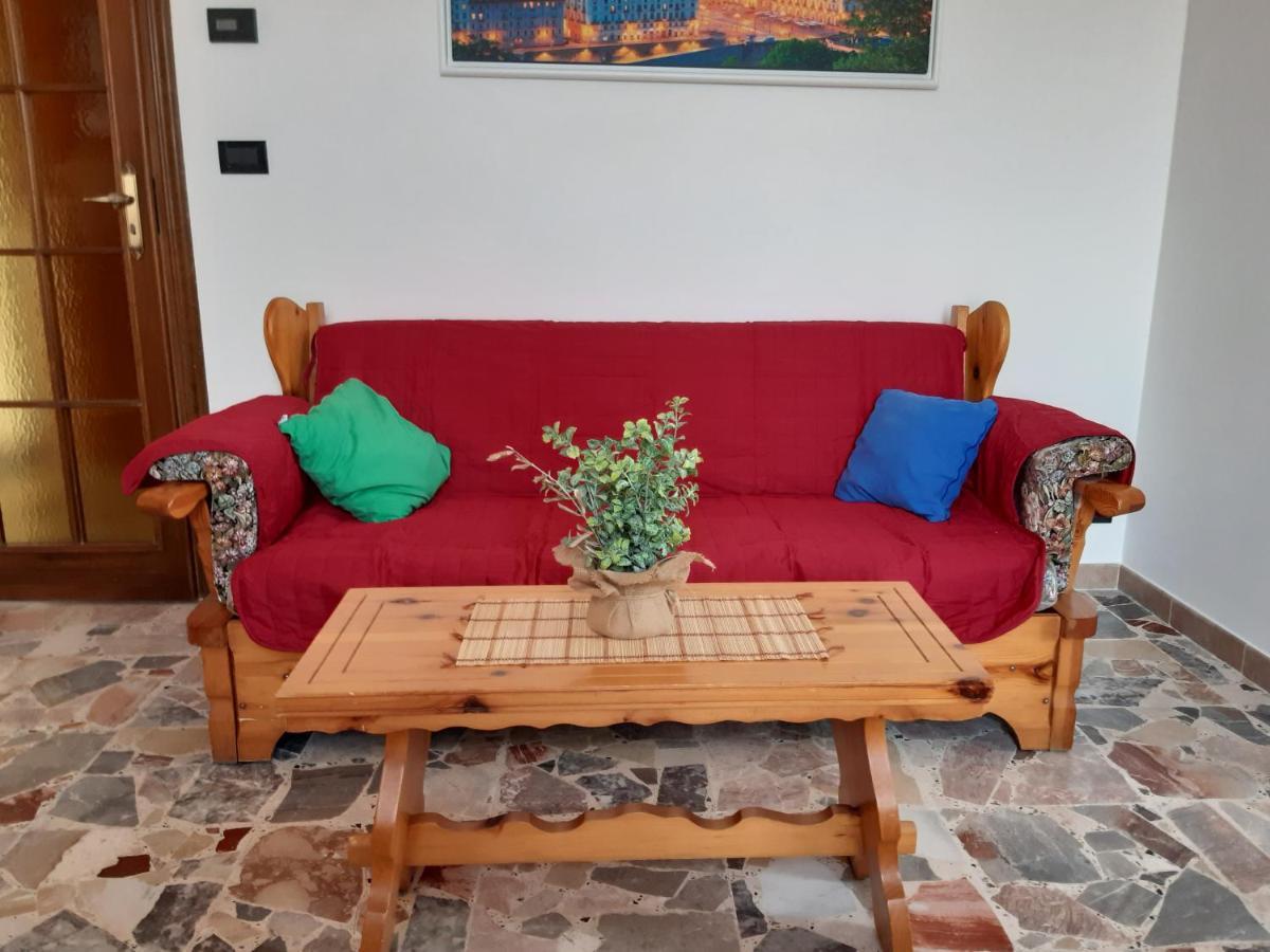 Grazioso Bilocale Merlino, Luminoso Con Vista Santuario, Wifi Giaveno Kültér fotó
