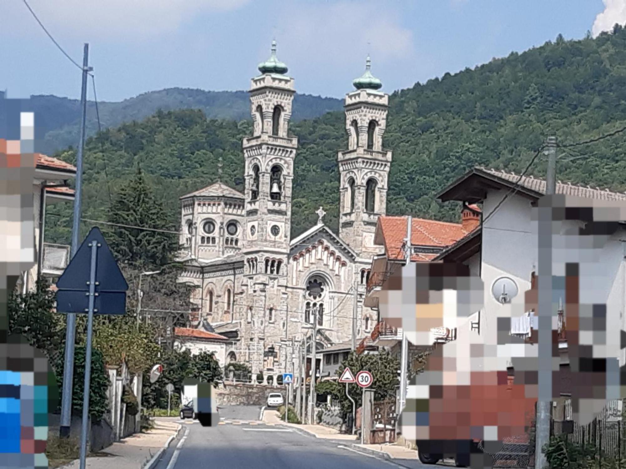 Grazioso Bilocale Merlino, Luminoso Con Vista Santuario, Wifi Giaveno Kültér fotó